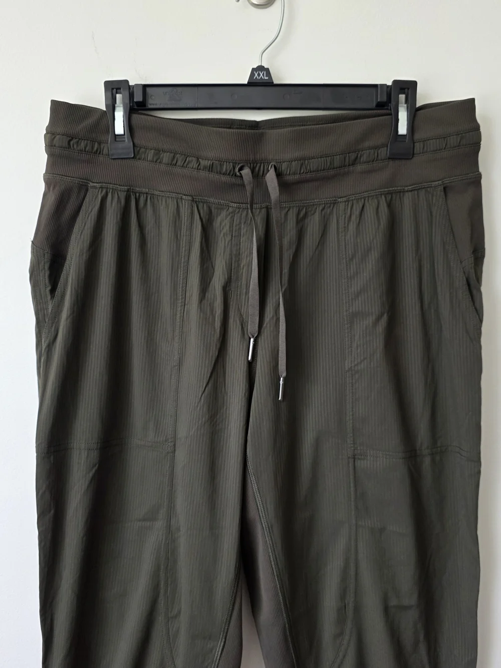 Lululemon Dance Studio Crop 25